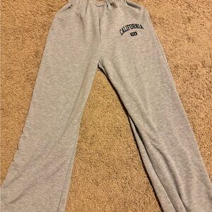 Gray women’s Sweatpants
